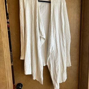 Off white barefoot dreams cozy sweater wrap!